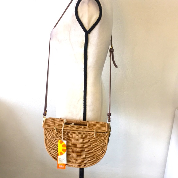 C&C California Half Moon Rattan Hand Bag Cross Body Purse Wicker Brown NEW NWT - Picture 1 of 5